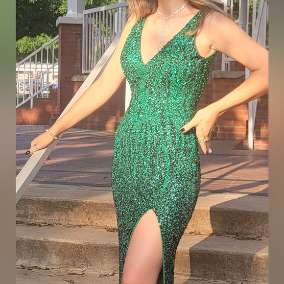 Elegant Green Sequin Dress - www.jkreigsman.com Elegant Green Sequin Dress - www.jkreigsman.com